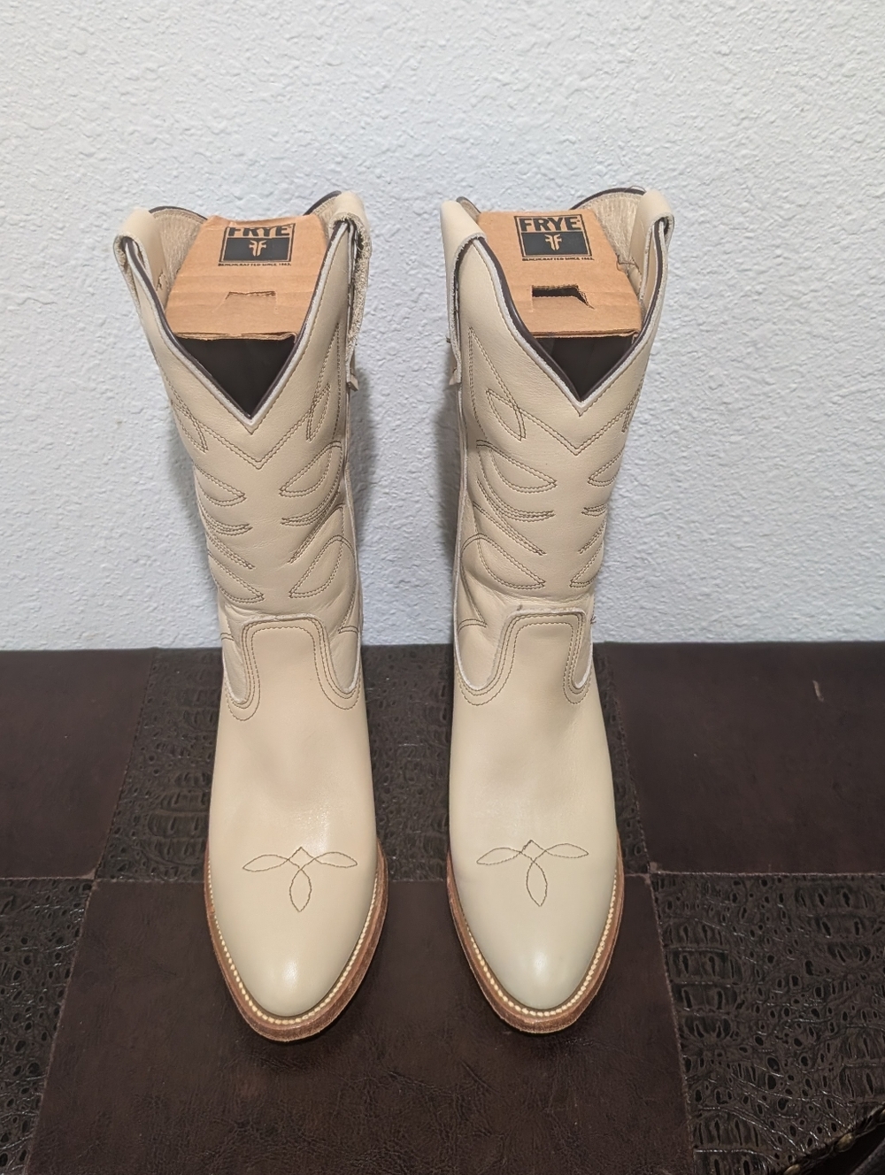 VINTAGE 70s/80s: Frye Western Boots Size 7 - Picture 5 of 16